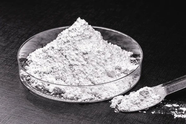 Chemical Reactions of Silicon Dioxide
